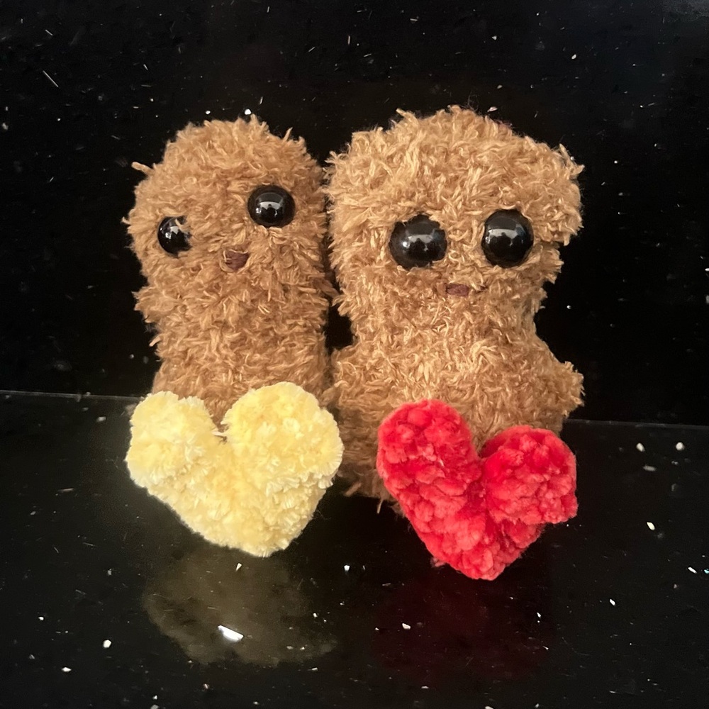 Handmade: Adorable Brown Plush nuggets with mustard and ketchup hearts 💛❤️